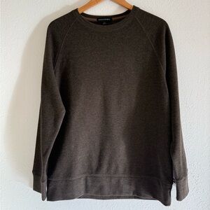 Banana Republic Men's Dark Brown Crewneck Sweater
